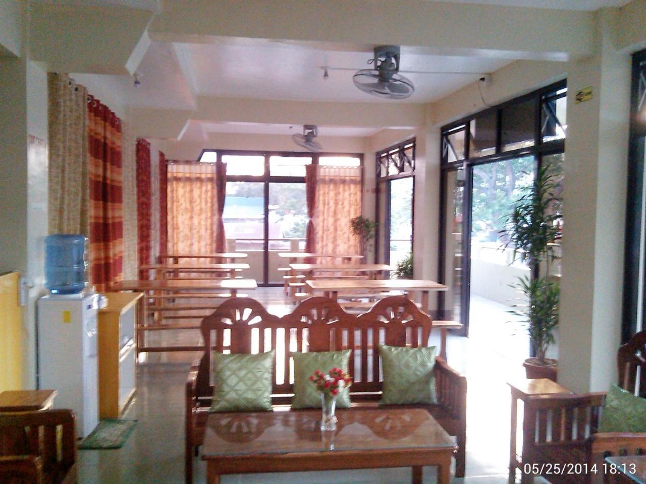 Diamond Lodging House Hotel Coron Exterior photo